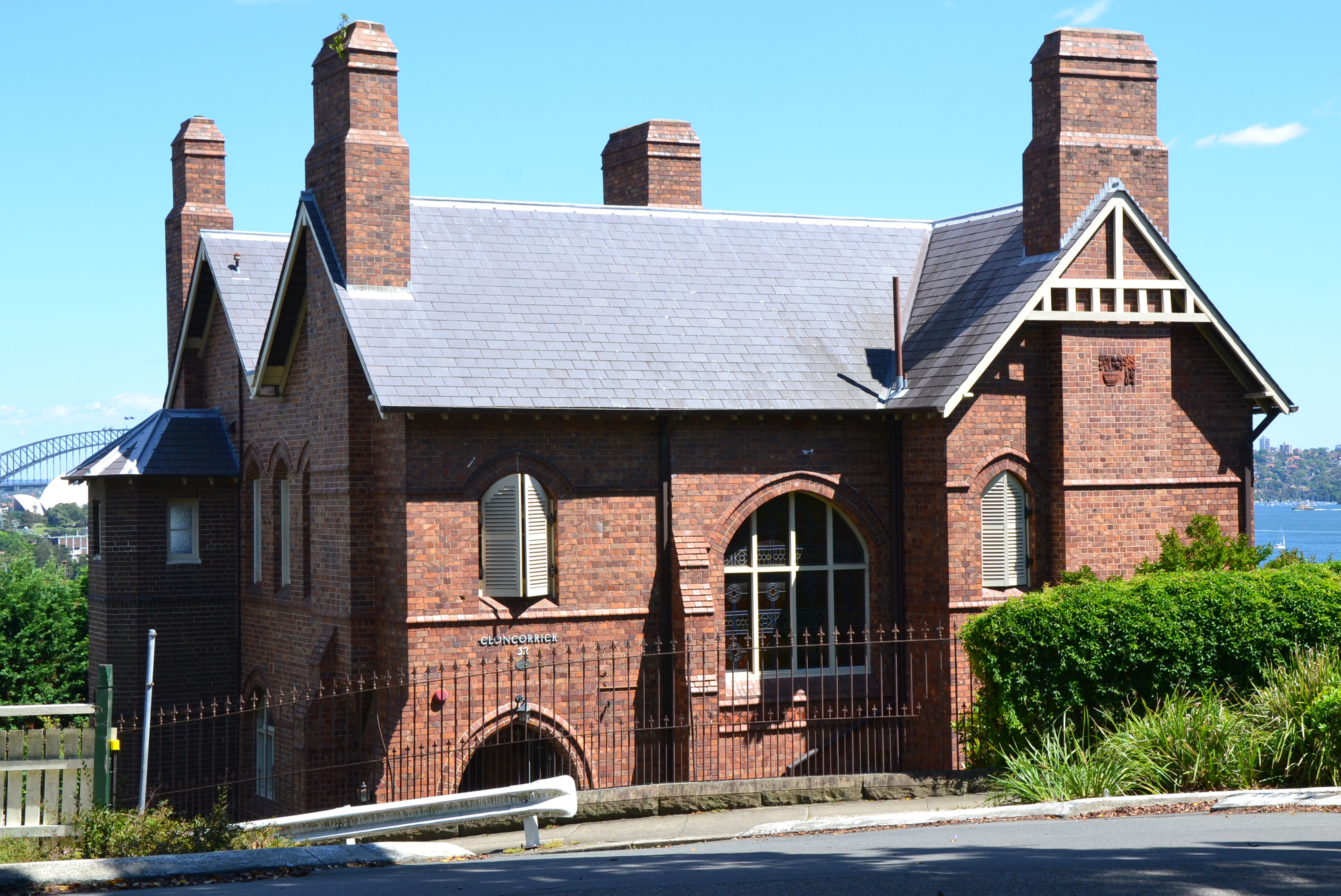 Cloncorrick at Darling Point — John Horbury Hunt's 1884 Victorian Free Gothic villa for Sir George Bowen Simpson.